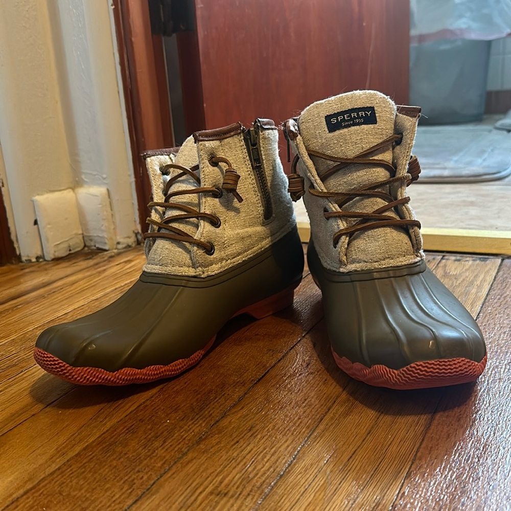 Sperry Duck boots